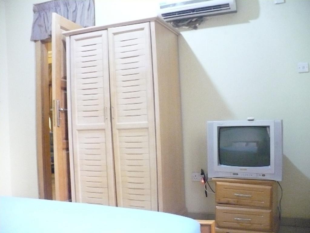 True Vine Hotel Kumasi Habitación foto